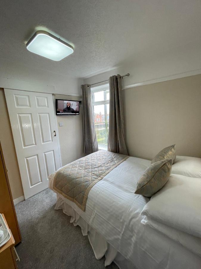 Hotel Oyo Queens Hotel, Skegness Skegness